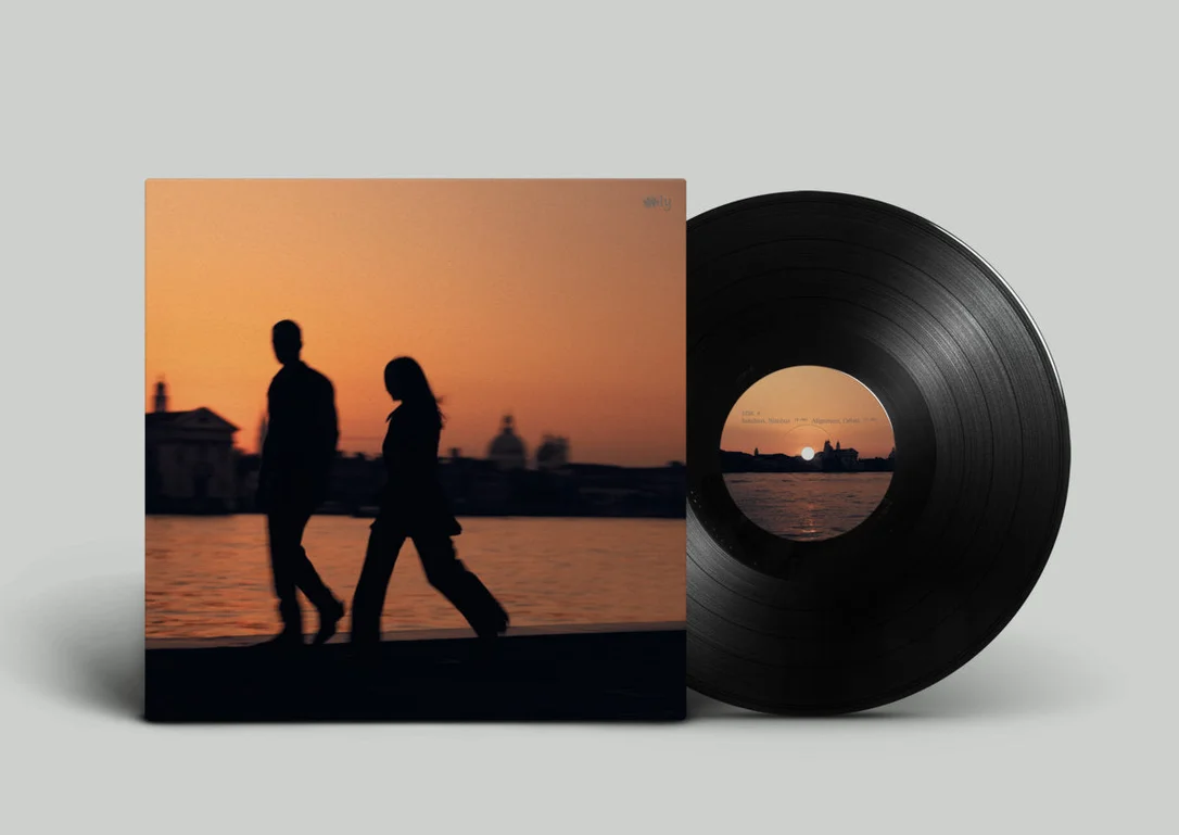 hundredrecords2695722
